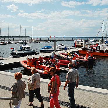 Kamie Pomorski: Spd sobotni wieczr w marinie