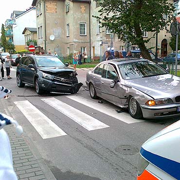 Midzyzdroje: Stuczka toyoty z BMW