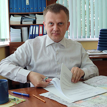 Wrzuci do kanalizacji psa