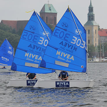 Kamie Pomorski: Bkitne agle w nowej marinie 