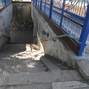 Wolin: Pasaerowie idc na pocig korzystaj z latarek