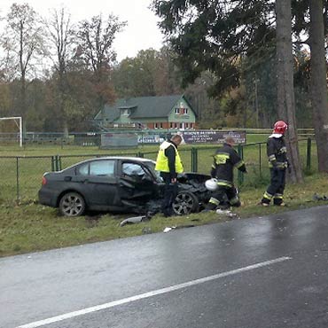 Golczewo: Zderzenie dwch samochodw. Ranny trafi do szpitala