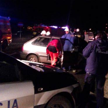Troszyn: Zderzyy si samochody. Dwie osoby ranne