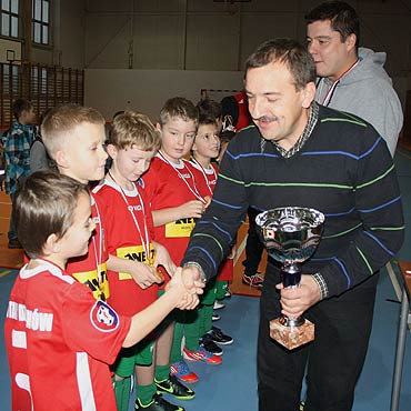 wierzno: Halowy Turniej Orlik Cup 2012