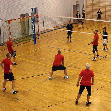 Międzyzdroje: Mikołajkowy Turniej Piłki Siatkowej Amatorów