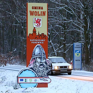 Wolin: Postawiono 9 nowych witaczy. Kosztowały blisko 90 tys. złotych