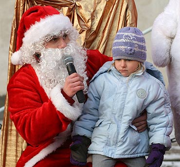 Kiermasz świąteczny przed ratuszem