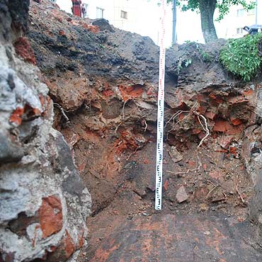 Miasto w gruzach 1945 r. – badania archeologiczne nad historią najnowszą Kamienia Pomorskiego