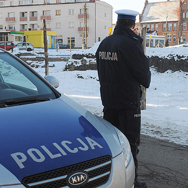 Policjanci będą sprawdzać autokary z dziećmi jadącymi na ferie zimowe