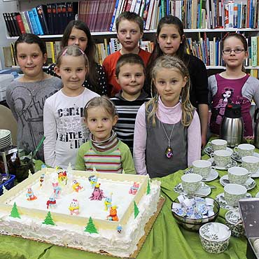 Uroczyste zakończenie ferii zimowych 2013 i otwarcie wystawy prac dzieci
