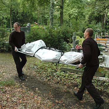 Ekshumowali ciao. Mieszkaniec Kamienia Pomorskiego mg zosta pobity na mier