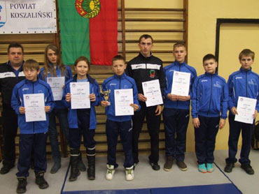 Zapaśnicy z Wolina z medalami Mistrzostw Polski i województwa.