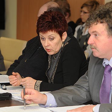 Nie Adam Trott, lecz Alicja Zalewska - Kubiak jest rekordzistk w liczbie interpelacji