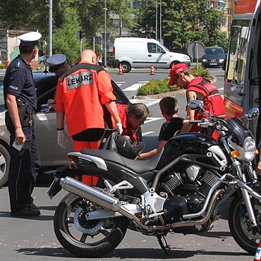 Patrz w lusterka! Motocyklici wyjechali na drogi