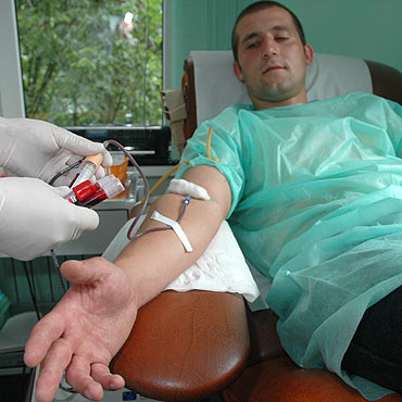 Artur potrzebuje krwi 