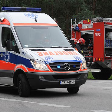 Dziwnówek: Opel zderzył się z renault