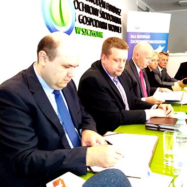 Umowa na przebudow i modernizacj oczyszczalni w Mokrawicy podpisana