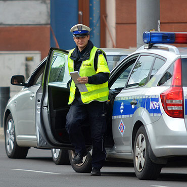  Midzywodzie: Pijany kierowca autobusu chcia wie dzieci do domu