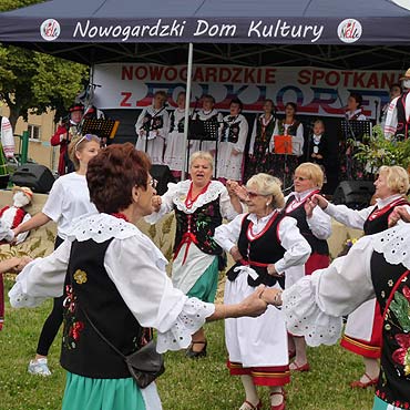 „Maliny” z Golczewa wystpiy w Pierwszych Nowogardzkich Spotkaniach z Folklorem