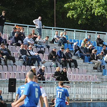 Kamie Pom.: Planowany termin przebudowy boiska pikarskiego na stadionie bez zmian 