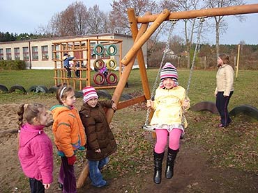 Co sycha  w Spoecznej Szkole Podstawowej w adzinie