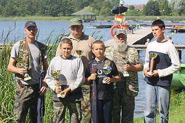 Mariusz Polepszyski zwyciy zawody wdkarskie w Golczewie