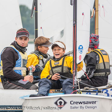 Jest wiatr, jest zabawa. Drugi Dzie regat Crewsaver Open Polish Optimist Championship