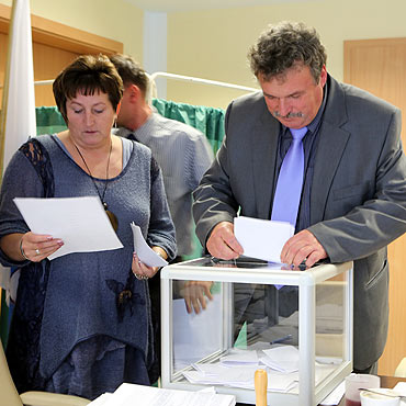 Beata Kiryluk wygrała głosowanie w sprawie odwołania starosty kamieńskiego. Zobacz film!