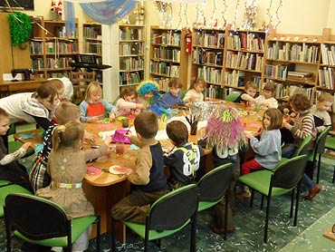 Dzie Babci i Dziadka w bibliotece