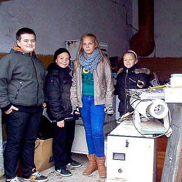 Zbirka "elektromieci" przez uczniw ze Stuchowa zakoczona