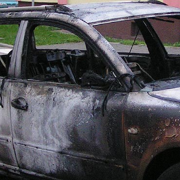 KAMIE POMORSKI: Spon samochd passat kombi