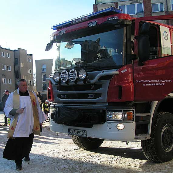 Nowa Scania dla OSP w Trzebieszewie