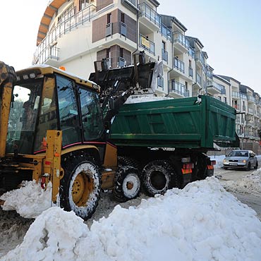 Kończą się pieniądze na odśnieżanie dróg, ulic i chodników