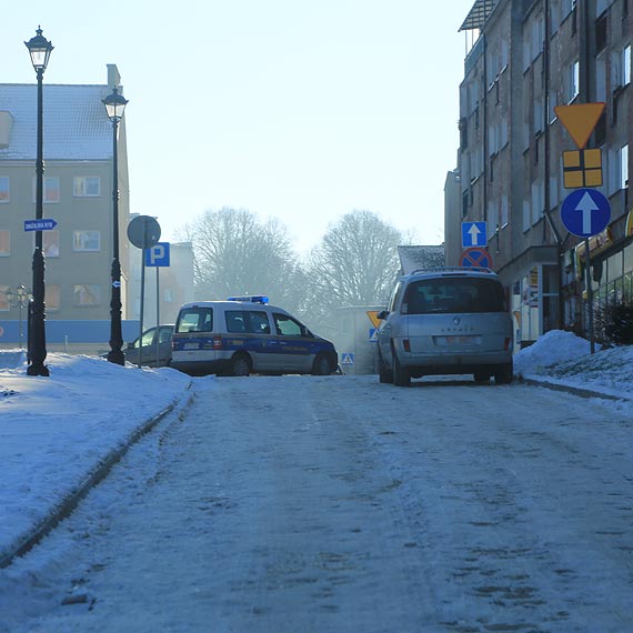 Wicej miejsc parkingowych pod ratuszem!