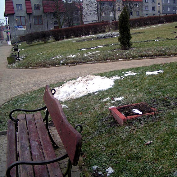 Miasto upiksza, chuligani dewastuj